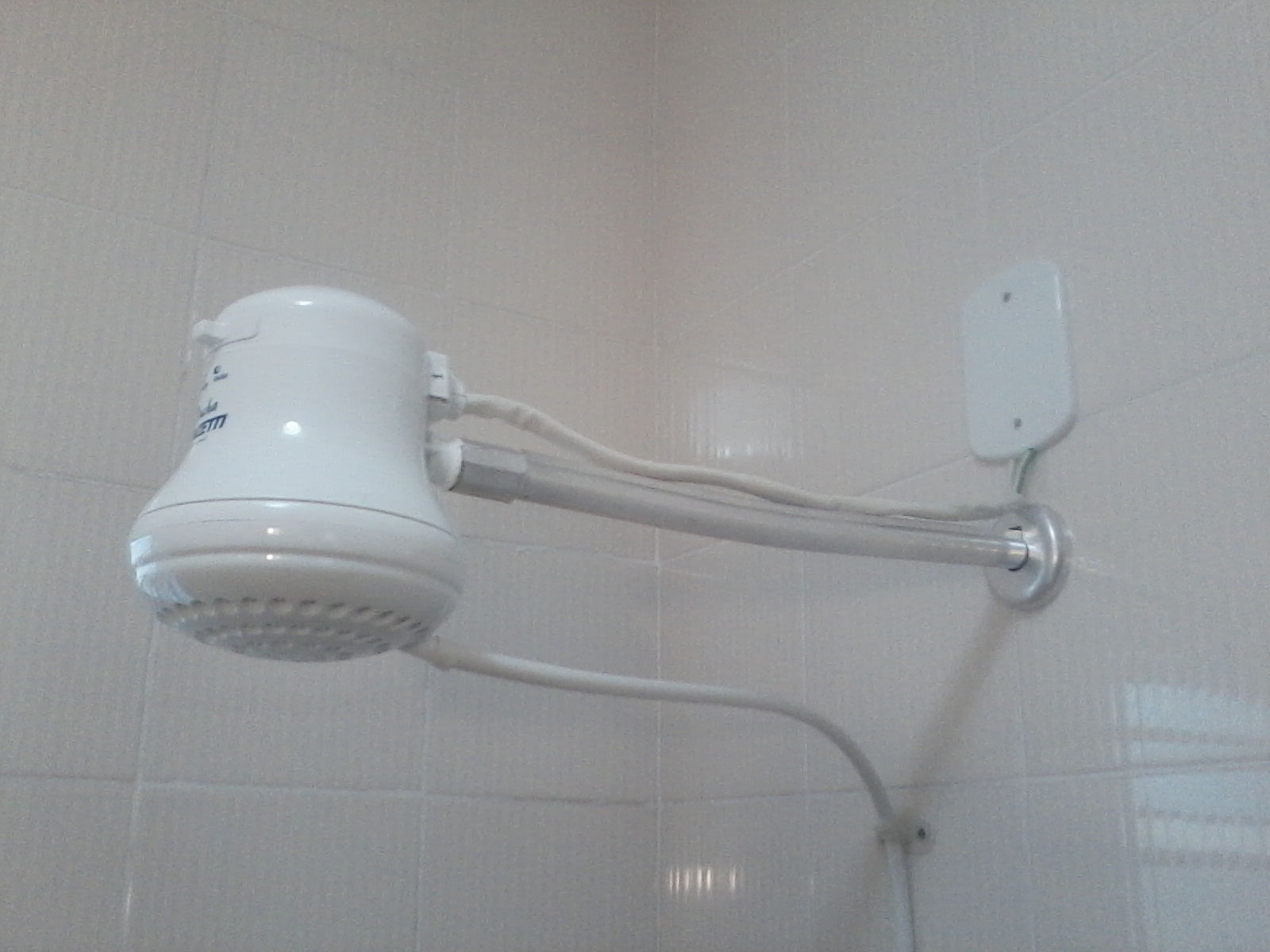 Chuveiro Elétrico em Suzano: Instalação, Manutenção e Segurança com Eletricista chuveiro eletrico 1